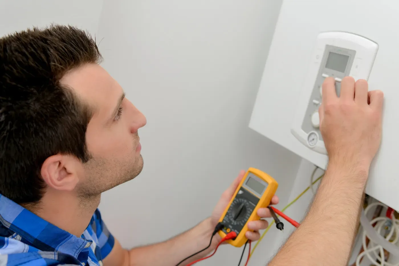 Installation d'une climatisation réversible dans un appartement parisien (75)
